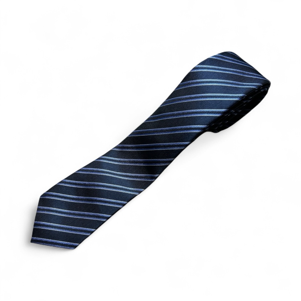 Blue Guru Classic Navy Blue Striped Tie Measures Approximately 57 1/2” x 3”